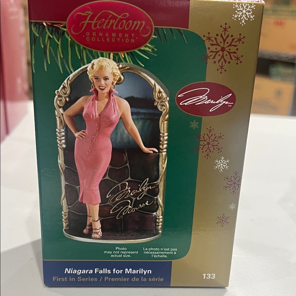 Heirloom Ornament Collection Marilyn - Niagara Falls